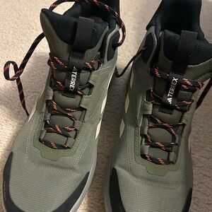 Adidas Terrex Anylander Mid Rain.Rdy hiking boots Men’s 11.5